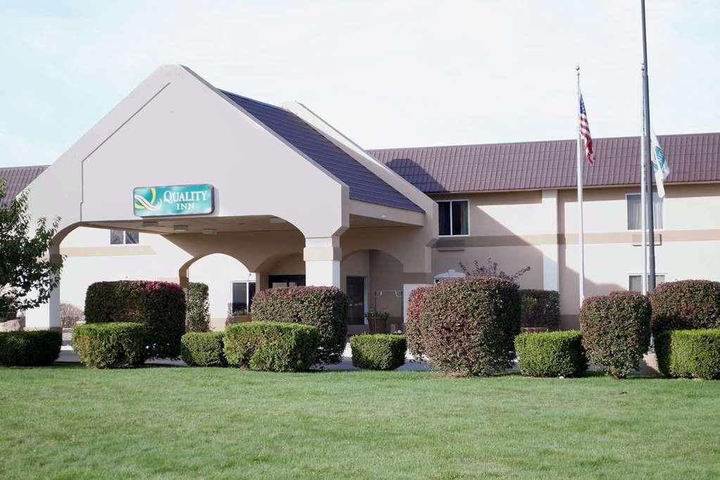 Country Inn & Suites By Radisson, Battle Creek, Mi Exteriér fotografie