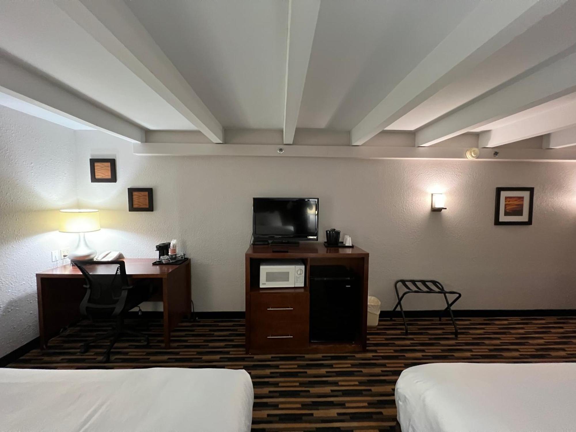 Country Inn & Suites By Radisson, Battle Creek, Mi Exteriér fotografie